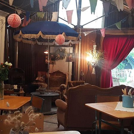 Bed and Breakfast Mimi la Sardine Saint-Gervais en-Belin Exterior foto