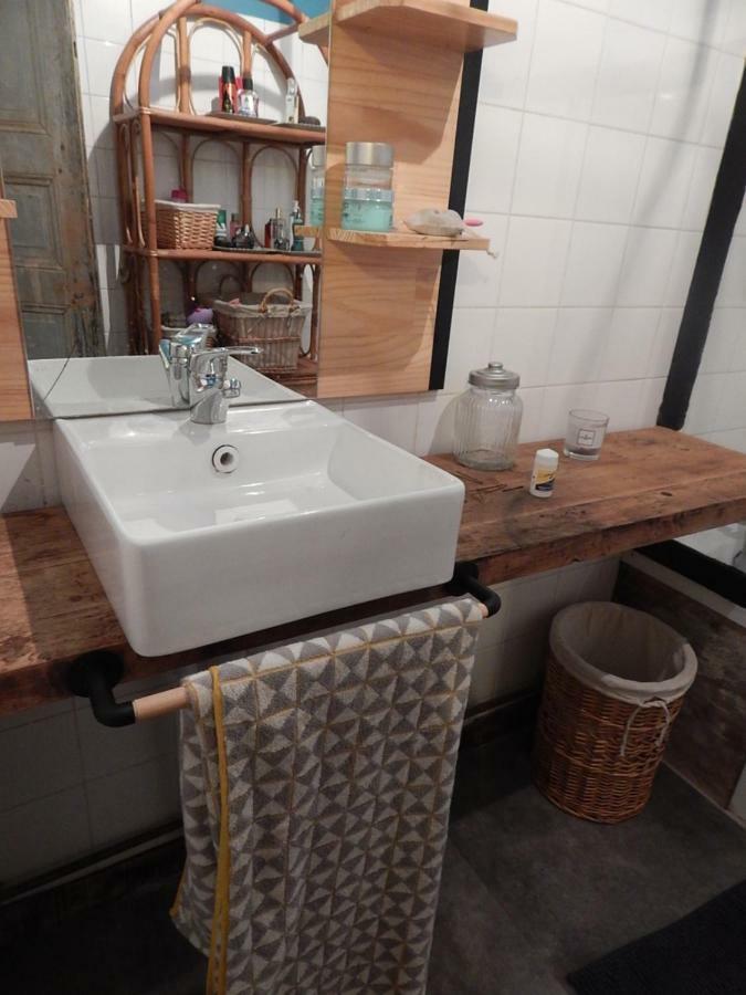 Bed and Breakfast Mimi la Sardine Saint-Gervais en-Belin Exterior foto