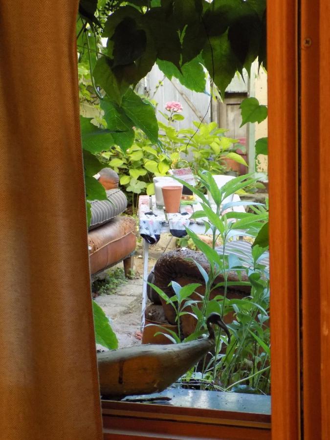 Bed and Breakfast Mimi la Sardine Saint-Gervais en-Belin Exterior foto